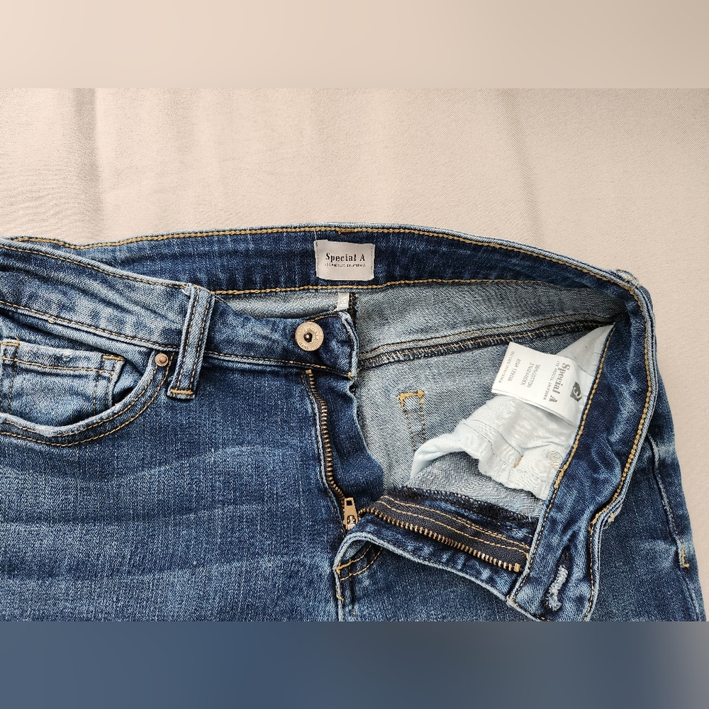 Special A Skinny Jeans